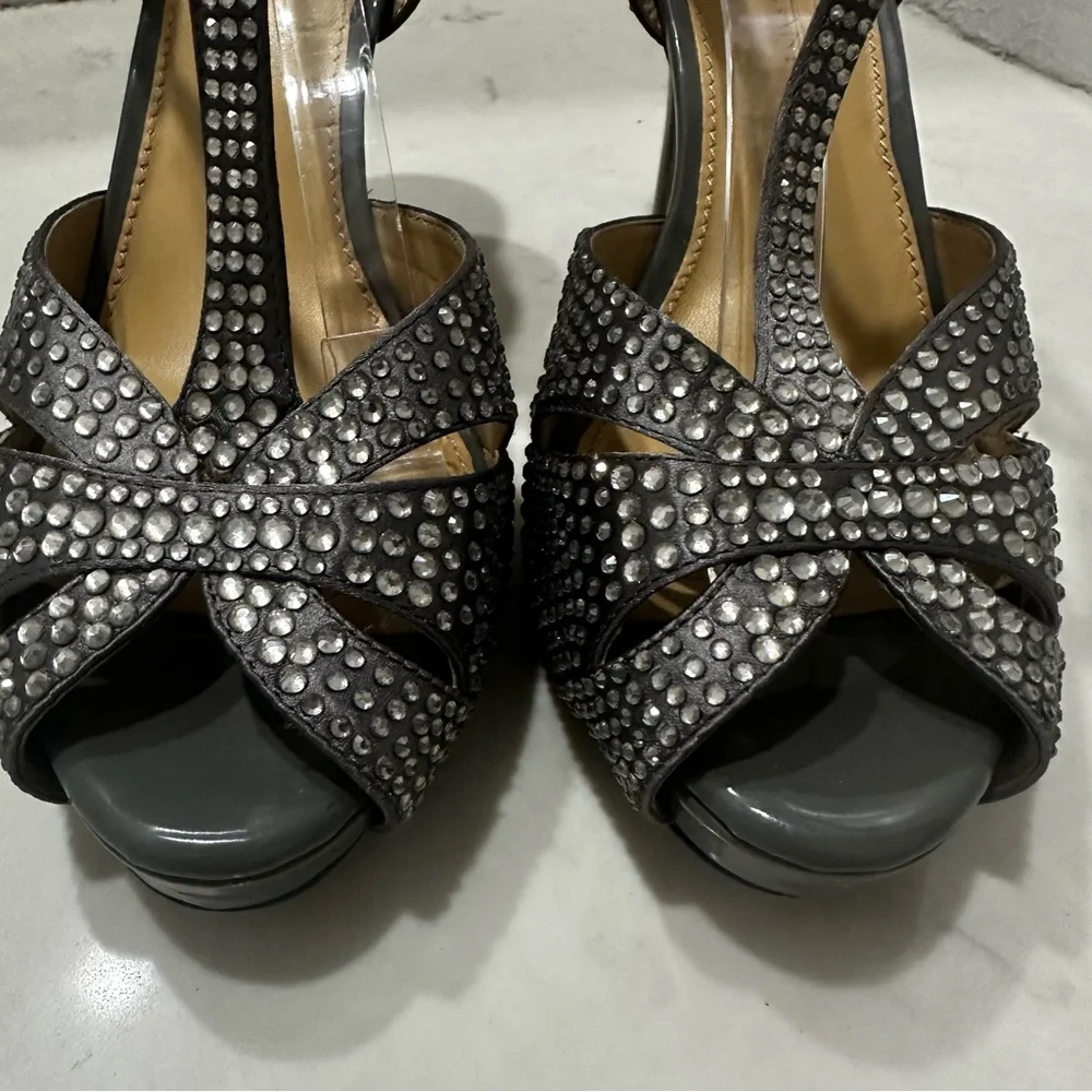 Antonio Melani Gray Rhinestone Heels Womens Size 8 Peep Toe 4” Heel - Picture 2 of 11